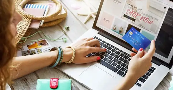 Quer ganhar dinheiro enquanto faz compras online? Neste artigo, você descobrirá como é possível ganhar dinheiro fazendo compras na internet. Aprenda dicas valiosas para economizar e ainda lucrar nas suas compras online!
