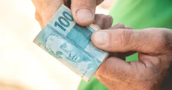 Você gostaria de ganhar dinheiro extra nos fins de semana para complementar sua renda? Que tal aproveitar o tempo livre para procurar trabalhos temporários ou como freelancer? 