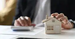 Descubra dicas para financiamento de imóveis se estiver negativado.  Essa é uma questão bastante relevante. Normalmente, os bancos não...
